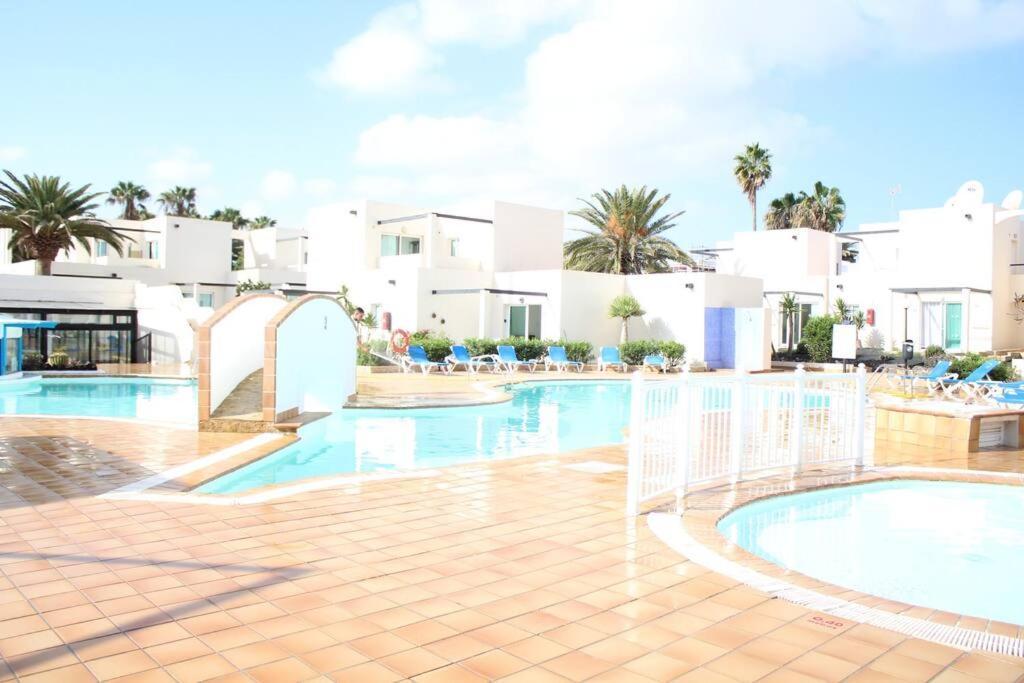 Pachi Beach Alisios Playa Коралео Екстериор снимка
